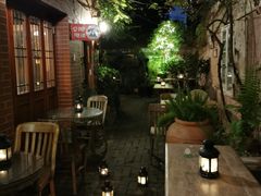 -古董花园(思南路42弄小区店)