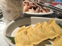 -尚尚仙·酸汤猪手·猪肚鸡火锅(华联万柳购物中心店)