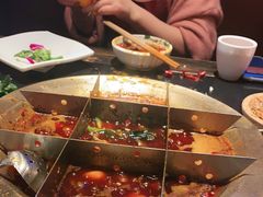 -周师兄大刀腰片火锅(洪崖洞旗舰店)