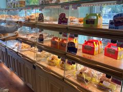 面包甜点陈列柜-新侨三宝乐面包店(崇文门店)