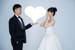 -Mu慕婚纱摄影·超级工作室