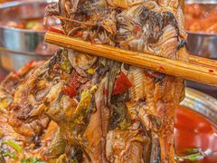 -鸿顺老铁锅美蛙鱼府(解放碑店)