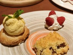 苹果酥配香草冰淇淋-卡本妮法餐厅·北京和平宾馆