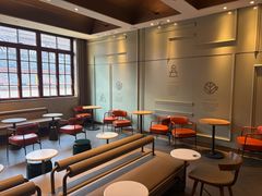 -星巴克臻选(上海今潮8弄店)