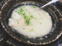 生滚鱼片粥-玉兰苑一等茶餐厅