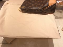 -LV路易威登(德基广场店)