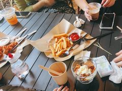 -J Create城市露营咖啡·简餐·宠物(上海动物园店)