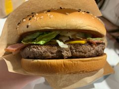 安格斯厚牛芝士堡-麦当劳(济泺路店)