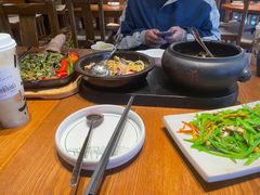 -云海肴·汽锅鸡·云南代表菜(天山百盛优客店)