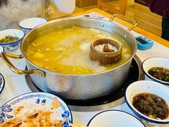 -朴小妹人参鸡汤火锅(长白山万达店)