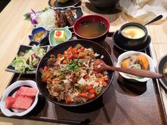 -本格丼·炭火烤肉饭(大悦路成都大悦城店)