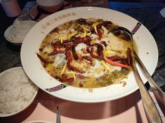 -桂二老坛酸菜鱼(三街两巷店)