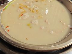 -老来福·非遗酸汤兔(凯旋路店)