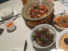 -绿草地·湘菜(悦方ID mall店)