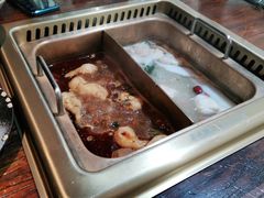 -东巴婆婆云南鱼豆花火锅(大东门店)