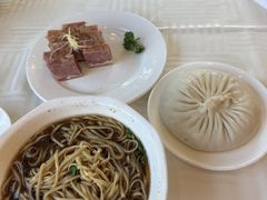 -怡园饭店-餐厅(四望亭店)