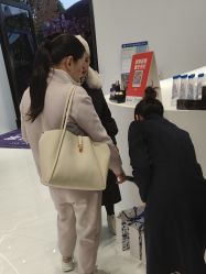 -黛莱皙护肤美妆