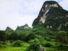-刘姐啤酒鱼民族演艺餐厅(西街总店)