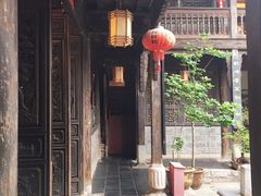 -石屏会馆