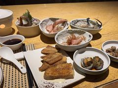 -雍和会海鲜姿造自助(湖东路店)