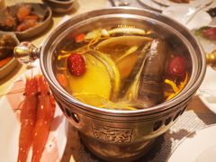 -雍和会海鲜姿造自助(湖东路店)
