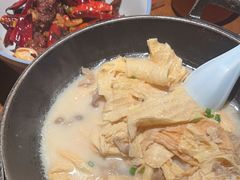 -老湘村·湖南土菜(天河维多利店)