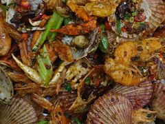 -世荷自助梭边鱼火锅城(香山店)