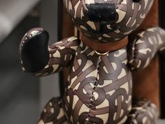 -BURBERRY(上海港汇恒隆广场店)