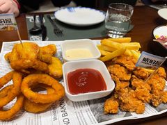 炸物拼盆-Ambra Haus琥珀屋精酿餐厅(宝山店)