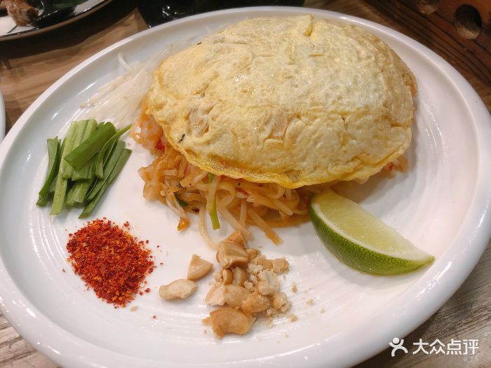 羅勒東南亞餐廳-蛋包金邊粉圖片-餘姚美食-大眾點評網