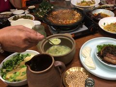 -老滇山寨•云南特色菜•地方菜•民族风情歌舞表演(金碧店)