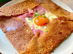 巴黎火腿鸡蛋芝士蘑菇可丽饼-RAC BAR(安福路店)