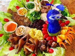 -沐毫傣泐云南菜孔雀宴•手抓饭傣味烧烤(曼听公园店)