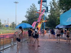 -欢乐水魔方水世界