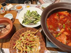 -黄泥岗·地道湖北菜(奥特莱斯店)