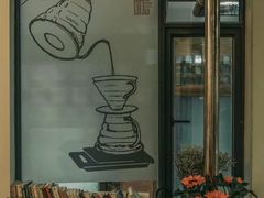 -唐咖精品咖啡(大理古城手冲店)