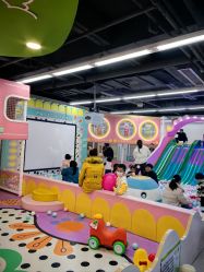 -孩子王童乐园(成都海滨城店)