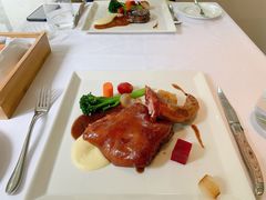 脆皮烤乳猪-蝶舍·MAISON PAPILLON