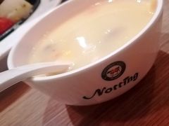 自助粟米蘑菇浓汤-诺丁牛排披萨自助餐厅(汕头苏宁店)