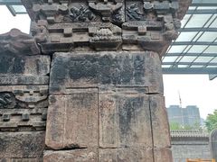 -高颐墓阙及石刻