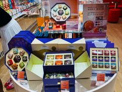 -VENCHI 闻绮(上海佛罗伦萨小镇店)