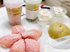 -奈雪的茶(湖滨银泰in77C区PRO店)