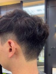 -藤野造型·专业烫染店