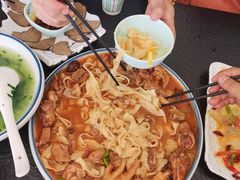 -撒拉人家.酸菜牦牛肉火锅