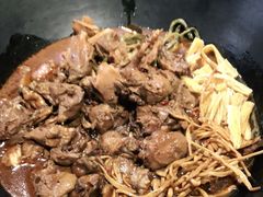 -缘福乡村铁锅炖民宿(八达岭店)