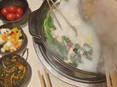 -钢管厂五区小郡肝串串香火锅(梅川路店)