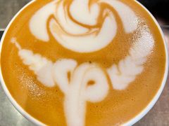 燕麦拿铁-Manner Coffee(芮欧百货店)