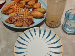 -必胜客(漕宝路店)