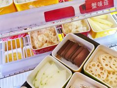 -杨老板·海鲜集市火锅·鲜切牛肉(中防万宝店)