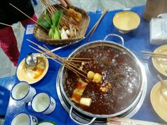 -马路边边·成都串串(翠柏路店)